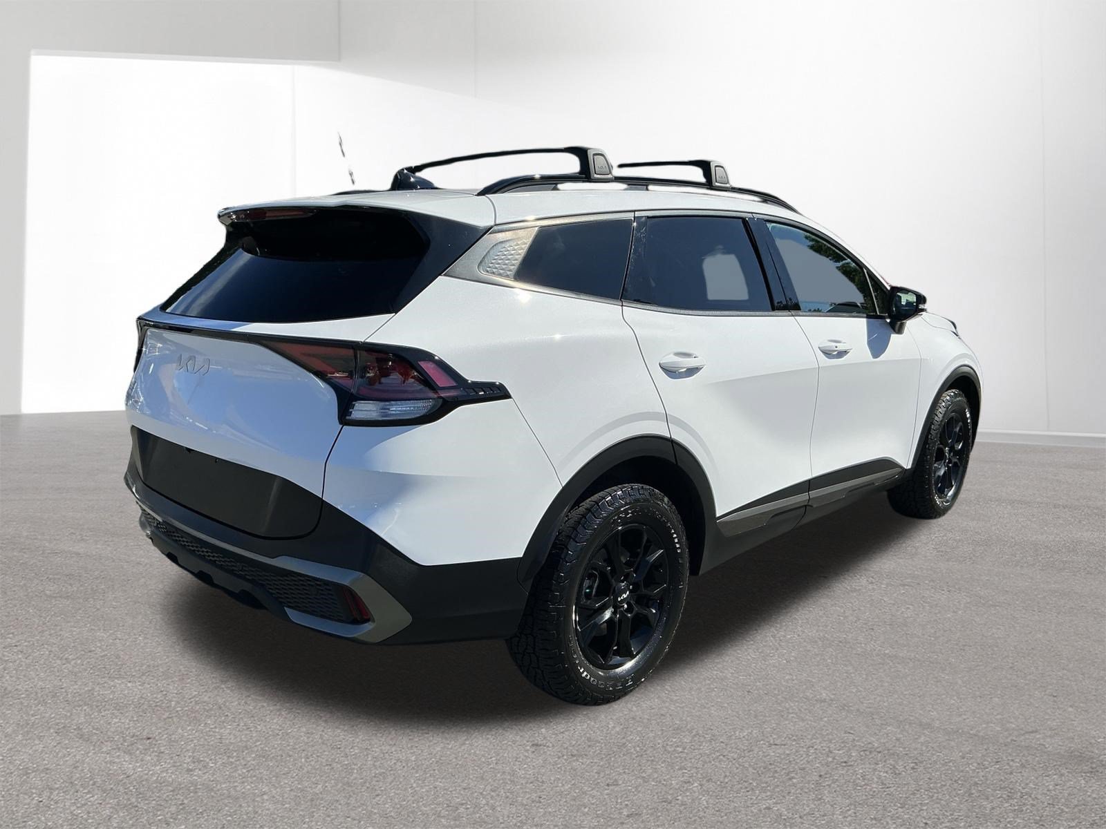 Certified 2024 Kia Sportage X-Pro AWD/4WD image 3