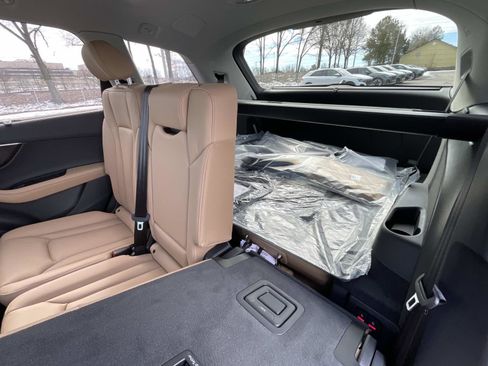 New 2026 Audi Q7 3.0T Premium Plus AWD/4WD image 11