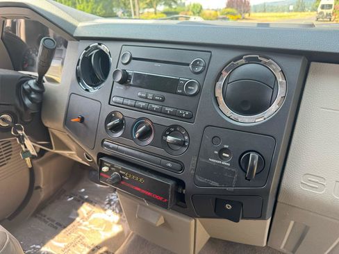 Used 2008 Ford F250 XLT RWD image 16