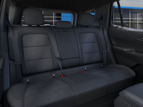 New 2026 Chevrolet Equinox LT w/ LPO, Floor Liner Package image 17