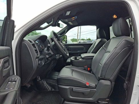 New 2026 RAM 2500 Tradesman AWD/4WD image 8