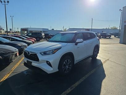 Used 2020 Toyota Highlander XLE