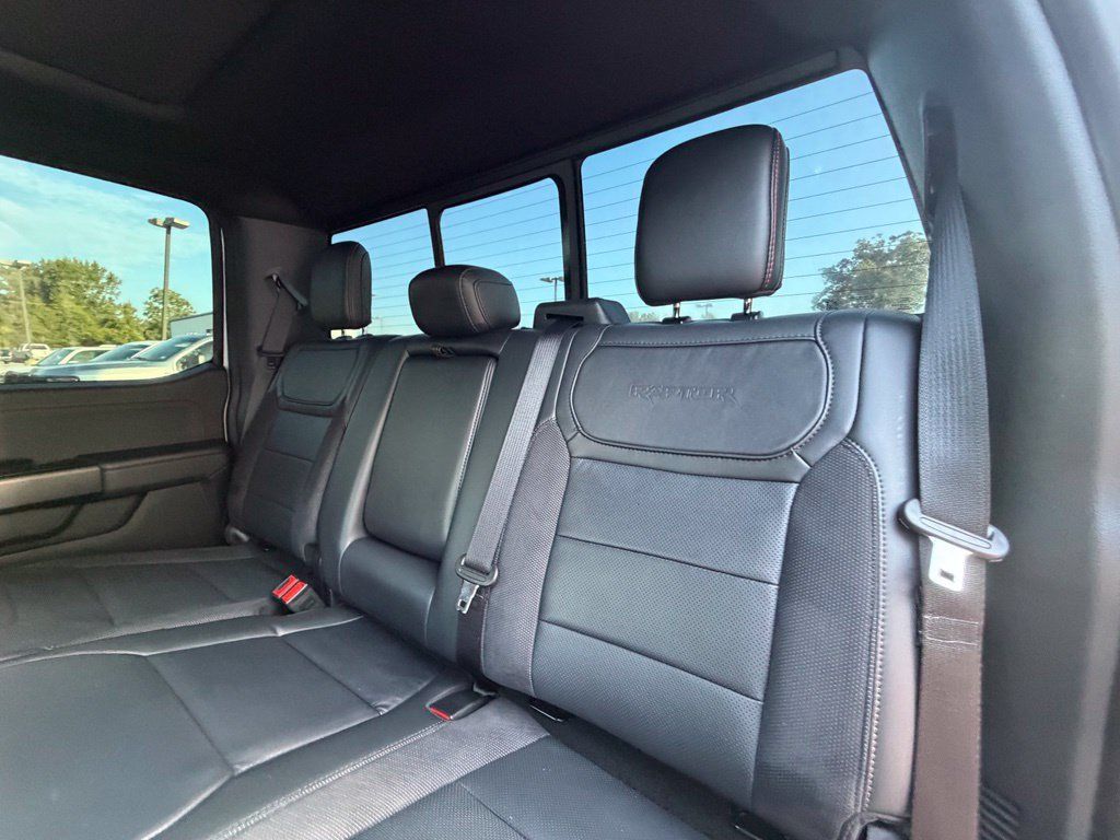 Used 2025 Ford F150 Raptor AWD/4WD image 27