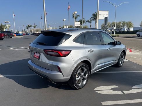 Used 2024 Ford Escape ST-Line image 4