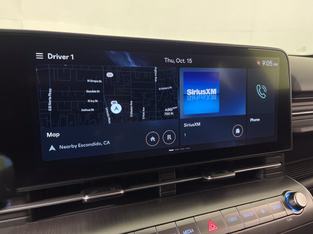 Certified 2025 Hyundai Kona SEL AWD/4WD image 23