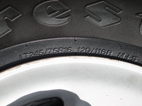 Used 2012 Chevrolet Express 2500 w/ Power Package image 35