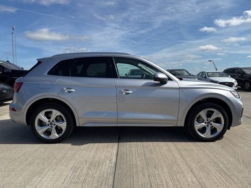 Certified 2023 Audi Q5 2.0T Prestige w/ Prestige Package image 2