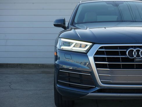 Used 2018 Audi Q5 Prestige w/ Prestige Package image 8