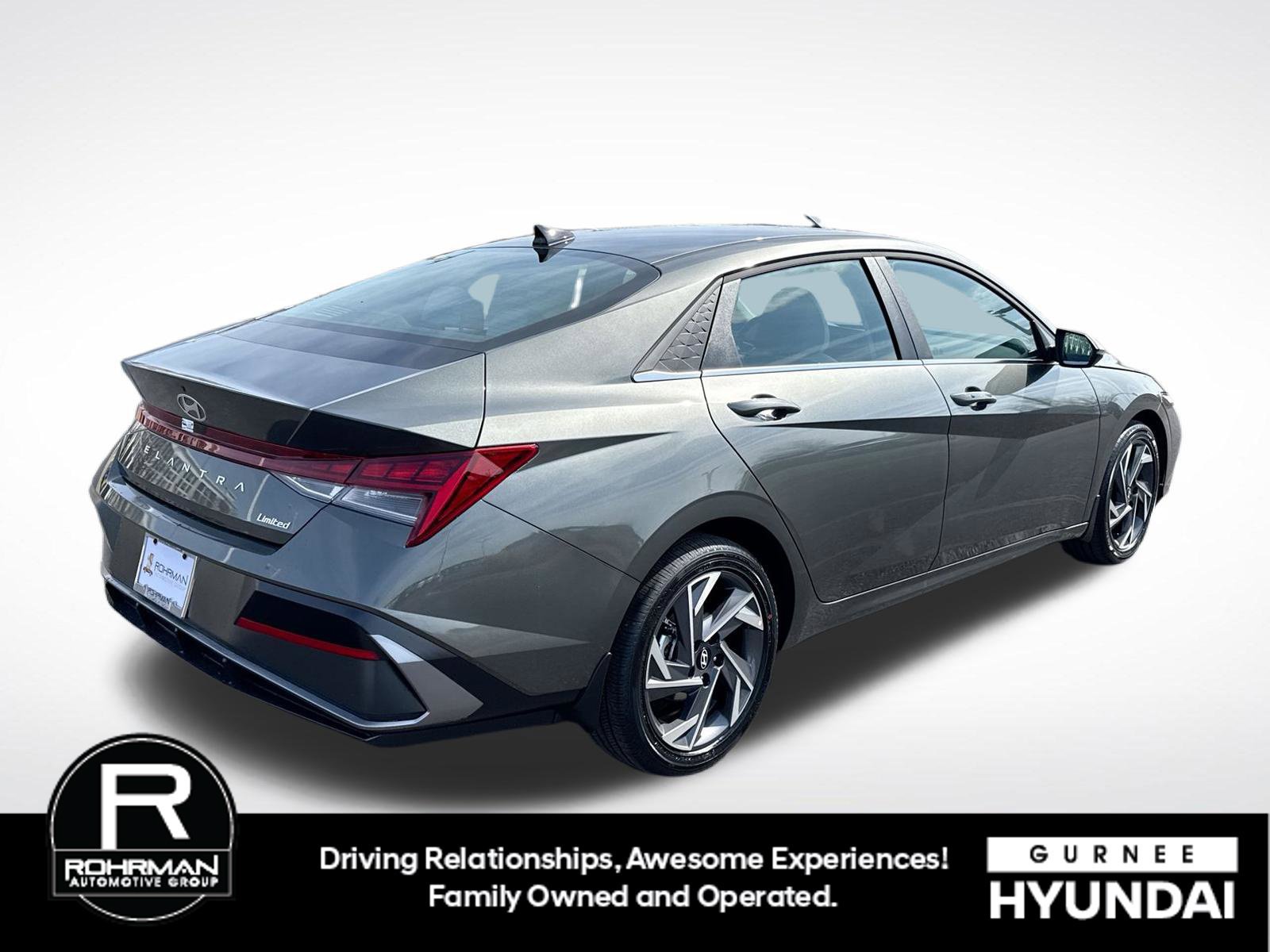 Certified 2026 Hyundai Elantra Limited FWD image 10