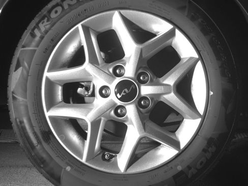 Used 2025 Kia Soul LX w/ LX Technology Package FWD image 22