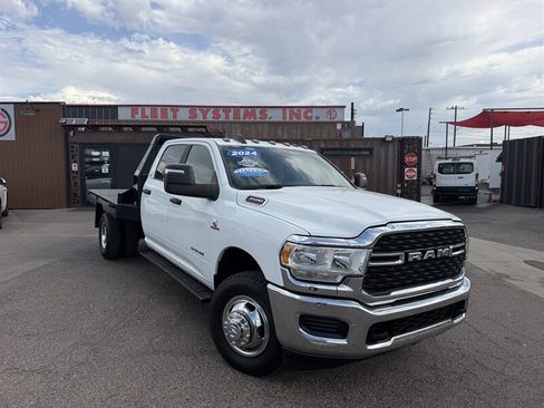 Used 2024 RAM 3500 SLT w/ Quick Order Package 2YG SLT AWD/4WD image 1