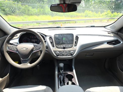 Used 2023 Chevrolet Malibu LS w/ Driver Confidence Package FWD image 6