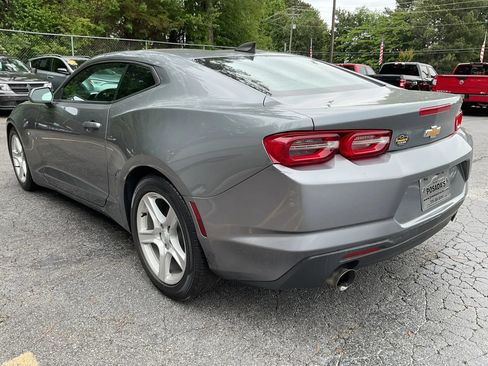 Used 2019 Chevrolet Camaro LT RWD image 5