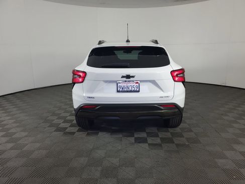 Used 2026 Chevrolet Trax ACTIV image 5