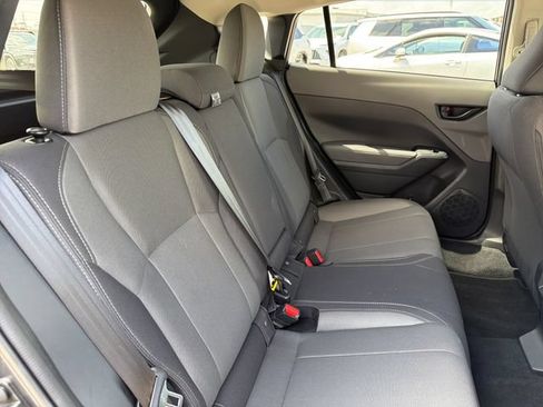 Certified 2025 Subaru Crosstrek 2.5i Premium AWD/4WD image 28