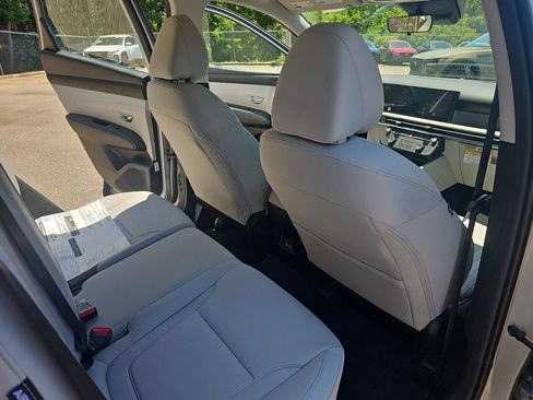 New 2026 Hyundai Tucson SE FWD image 10