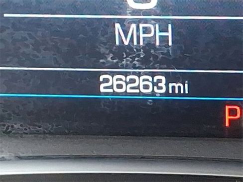 Used 2024 Chevrolet Equinox LS w/ LS Convenience Package image 19