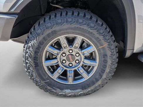 New 2026 GMC Sierra 1500 AT4X w/ LPO, Black Badging Package image 10