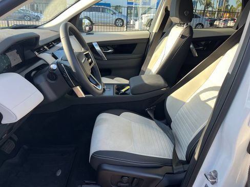Used 2025 Land Rover Discovery Sport S AWD/4WD image 15
