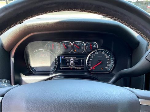 Used 2017 Chevrolet Silverado 1500 LT w/ All Star Edition AWD/4WD image 25