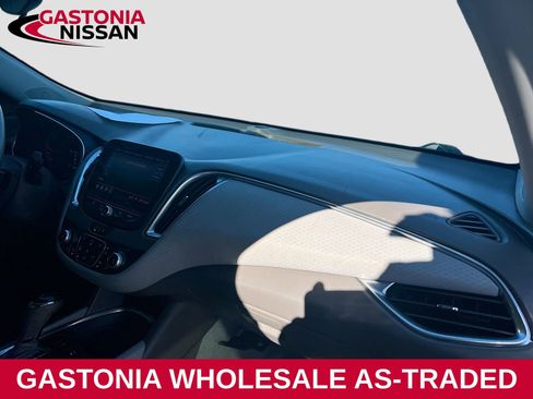 Used 2020 Chevrolet Malibu LT image 29