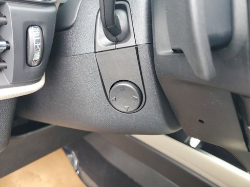 New 2026 Lincoln Corsair Premiere image 15