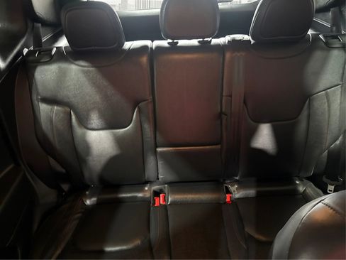 Used 2020 Jeep Renegade Trailhawk w/ Premium Leather Group image 15