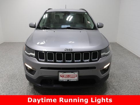 Used 2017 Jeep Compass Latitude w/ Popular Equipment Group image 3