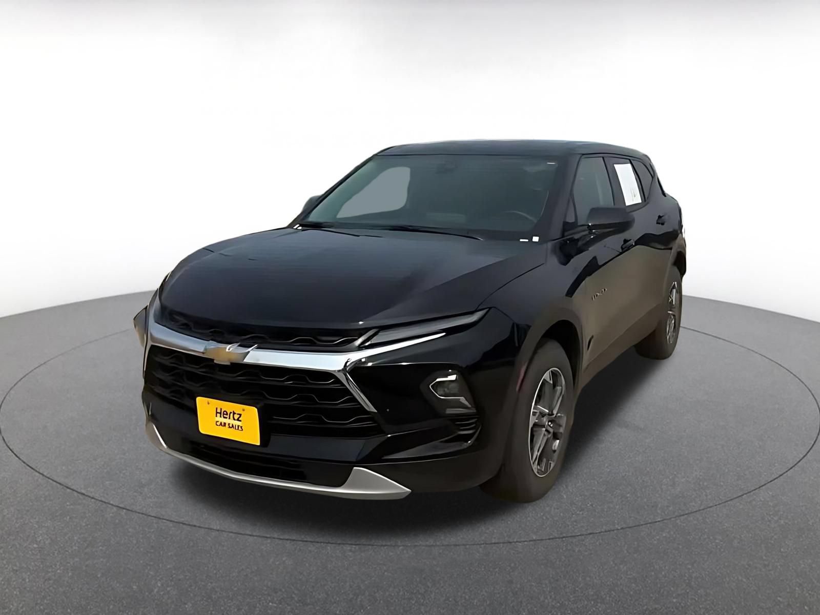 Used 2025 Chevrolet Blazer LT FWD image 6