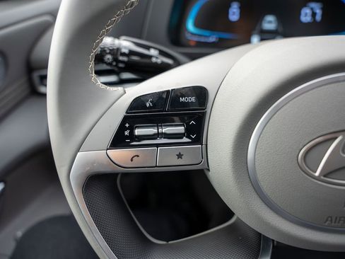 New 2025 Hyundai Elantra Sport image 21