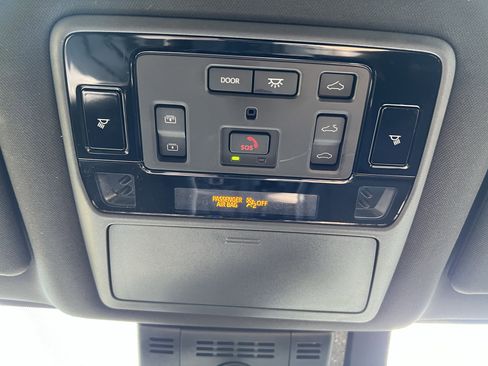 Used 2024 Toyota Grand Highlander Hybrid MAX Platinum image 28