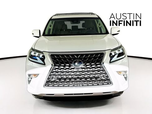 Used 2023 Lexus GX 460 Premium image 2