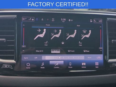 Used 2025 Chrysler Voyager LX FWD image 25