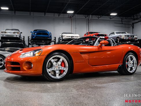 Used 2005 Dodge Viper SRT-10 w/ Copperhead Edition Group image 1