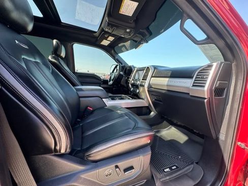 Used 2020 Ford F250 Platinum w/ FX4 Off-Road Package AWD/4WD image 11