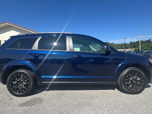 Used 2017 Dodge Journey SE FWD image 6
