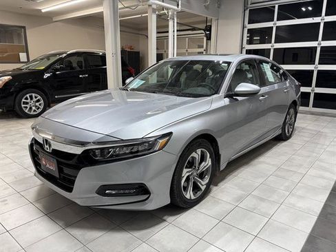 Used 2018 Honda Accord EX image 1