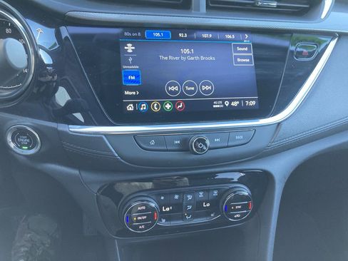 Used 2023 Buick Encore GX Select w/ Sport Touring Package FWD image 13