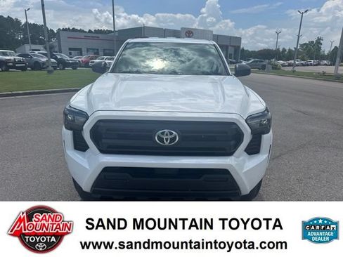 Used 2025 Toyota Tacoma SR w/ SR Upgrade Package RWD image 8