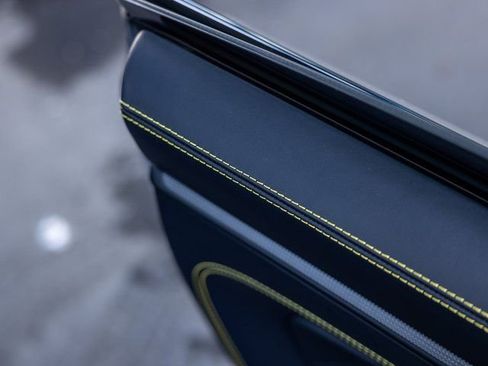 Certified 2025 Porsche 911 Carrera GTS image 40