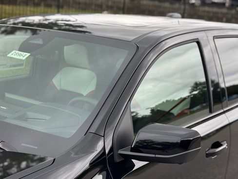 New 2026 GMC Canyon AT4X w/ AT4X AEV Edition image 11