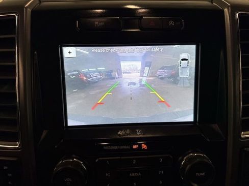 Used 2016 Ford F150 XLT w/ Equipment Group 302A Luxury image 16