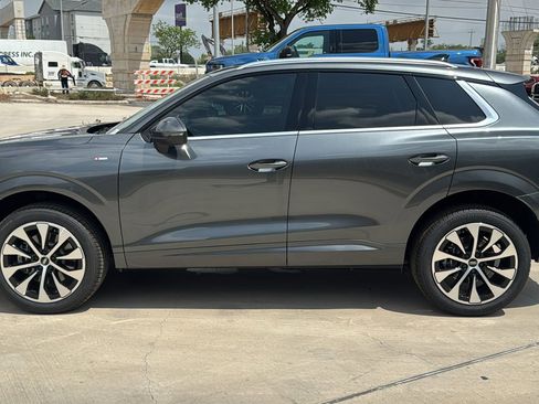 New 2026 Audi Q3 quattro 2.0T AWD/4WD image 4
