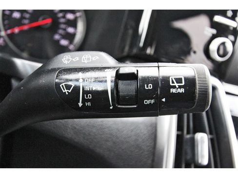 Used 2022 Kia Sorento LX FWD image 18