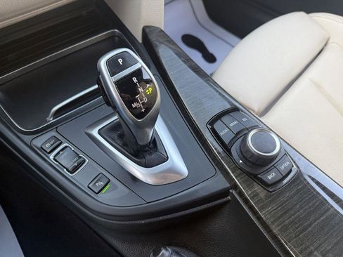 Used 2017 BMW 330i xDrive Sedan image 29