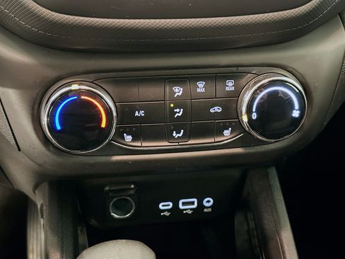 Used 2022 Chevrolet TrailBlazer LT image 24