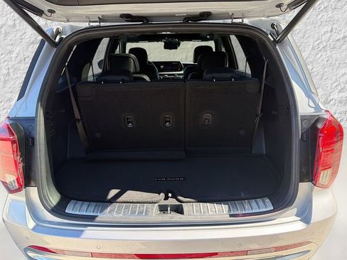 Used 2023 Hyundai Palisade Calligraphy w/ Cargo Package image 12