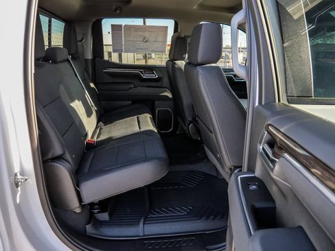 New 2026 Chevrolet Silverado 1500 LT AWD/4WD image 39