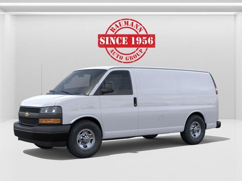 New 2026 Chevrolet Express 2500 w/ Driver Convenience Package RWD image 27