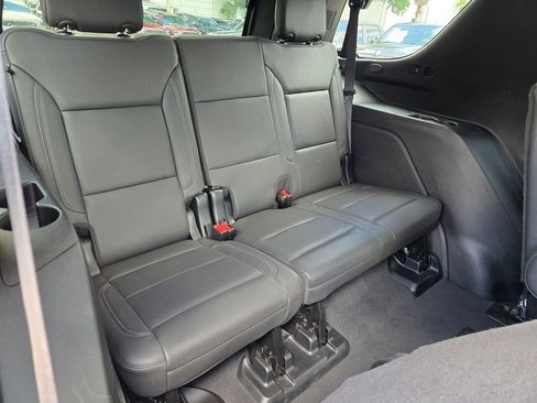 Used 2024 Chevrolet Tahoe LT AWD/4WD image 34